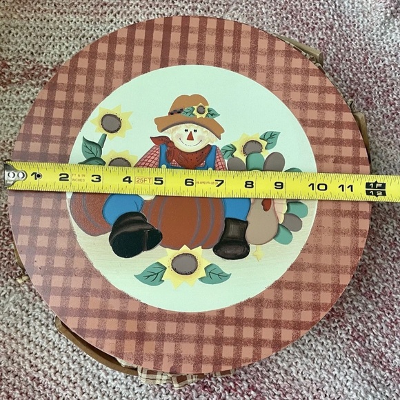 Vintage Fall Harvest Scarecrow Woven Wicker Basket With Handles - Picture 4 of 6